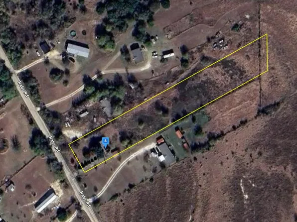 421 Raby Rd, Eddy, TX 76524