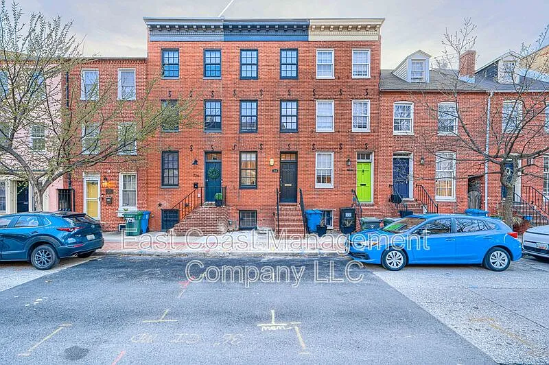 Building Photo - 724 S Hanover St