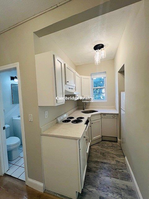 1st image of 111 Norway St #202T