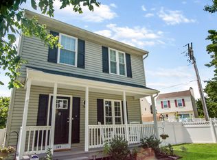 149 Cottage Grove Dr, Pasadena, MD
