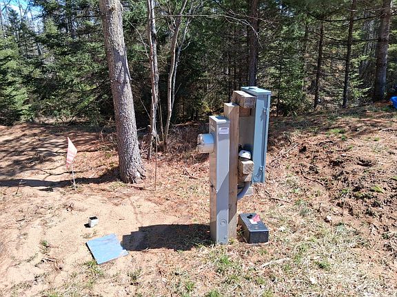 4th image of 3563 Spring Dr