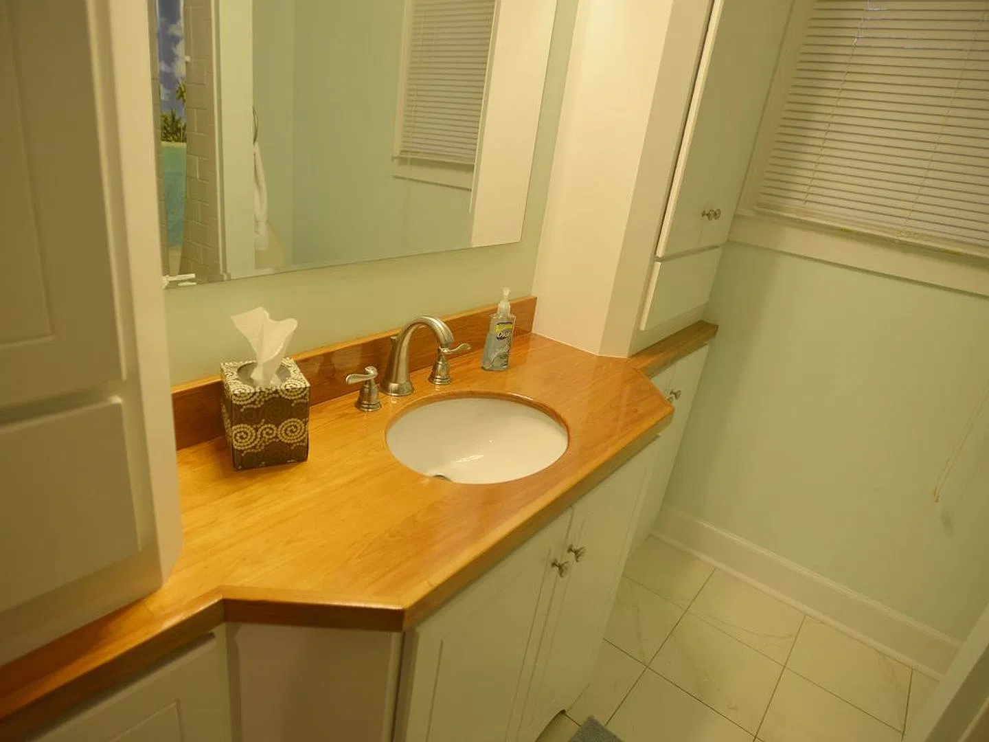 Charming 2BR/1.5BA Home in West Ashley W/D, Dishwasher, Great Location! — Photo 2