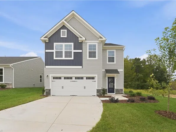 4073 Stallion St, High Point, NC 27262