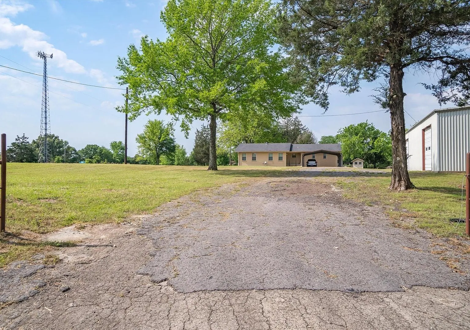 14773 FM 1255 — Photo 1