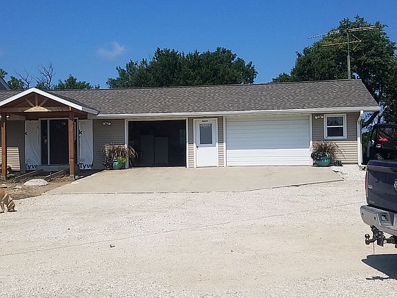 2nd image of 3276 Karr Ave