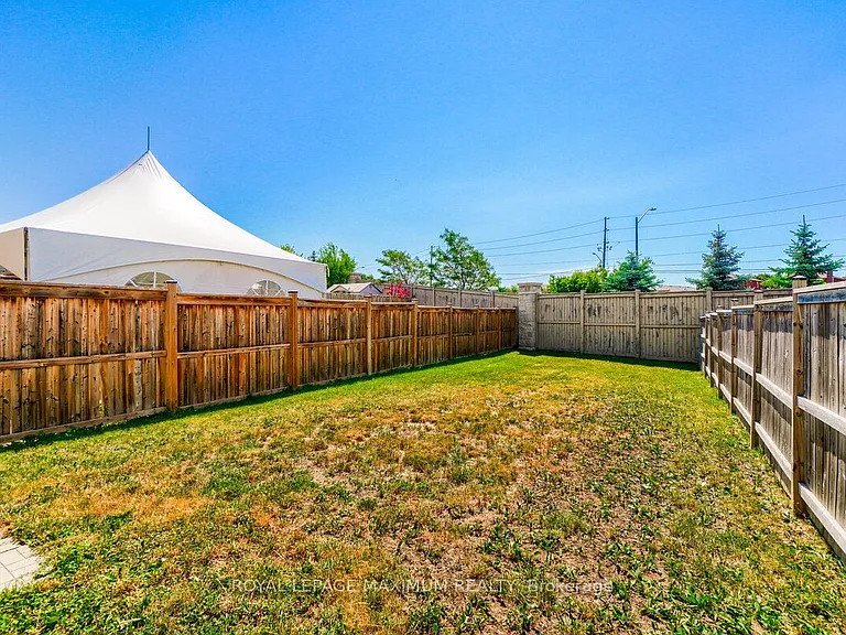 160 Gentile Cir — Photo 42