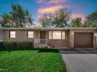 802 W Sigler St, Hebron, IN 46341