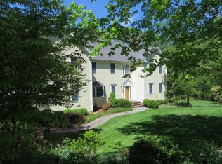 70 Wells Hill Rd, Weston, CT 06883