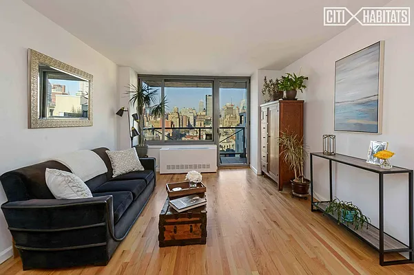 Sold by Citi Habitats | media 11