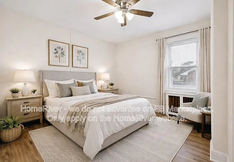 289 Hilton Ave — Photo 2