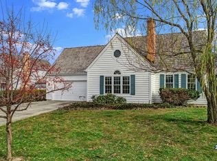 277 Mayflower Ct, Gurnee, IL 60031