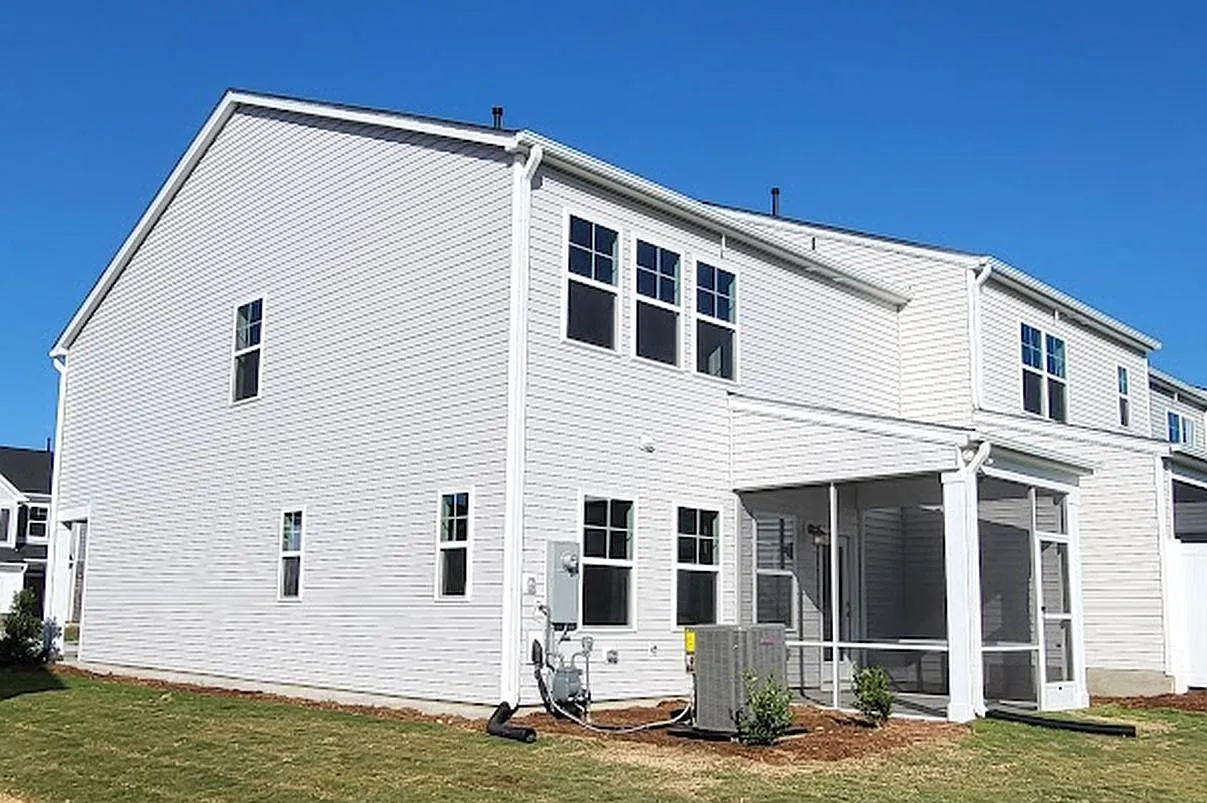 151 Tumbling Rock Way — Photo 2