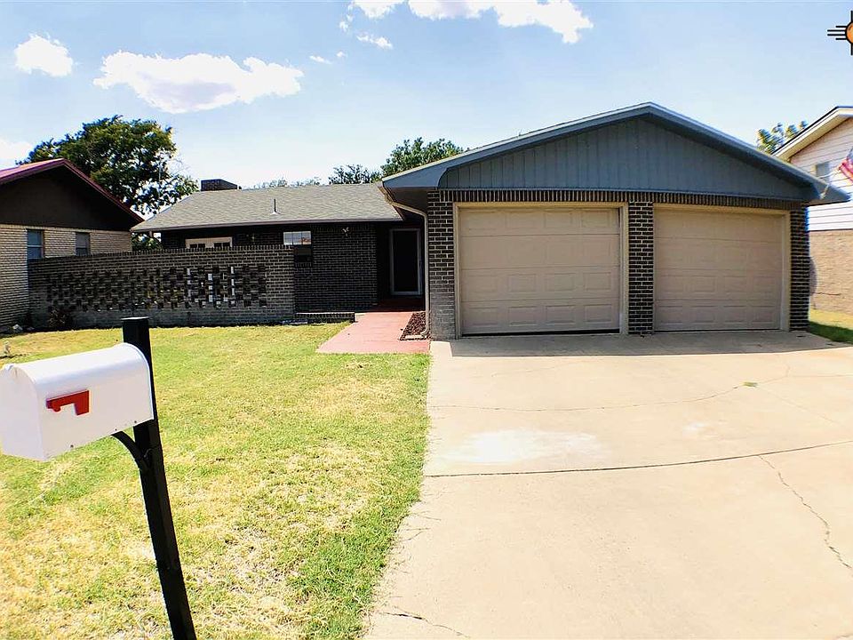 1st image of 208 Floyd Golden Cir