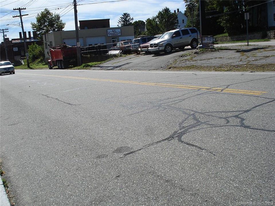 2nd image of 635 E Main St