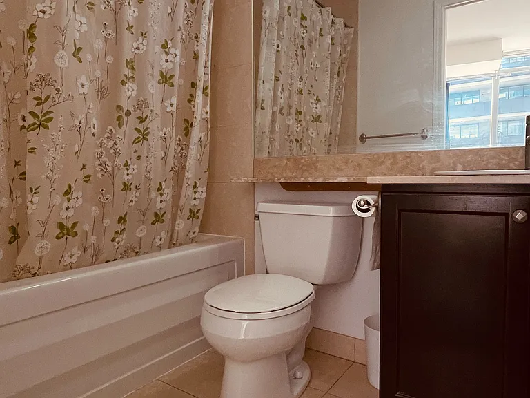 736 Spadina Ave #803 — Photo 8