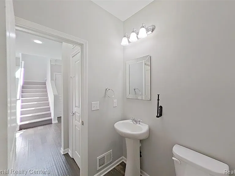 58180 Jonagold Ln — Photo 23