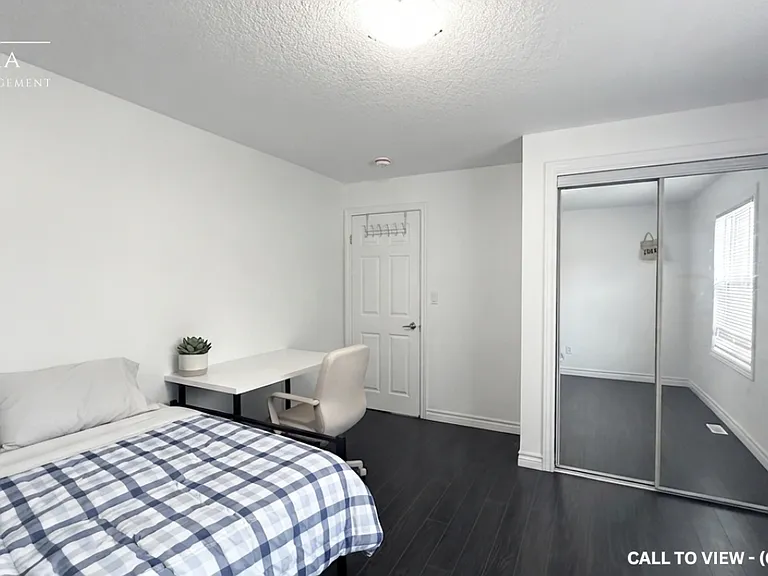 30 Woodward Ave #3 — Photo 9