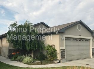 1113 W Haworth Dr, North Salt Lake, UT 84054