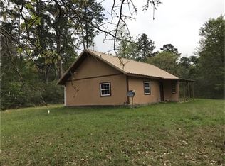 346 Pine Dr, Trinity, TX 75862