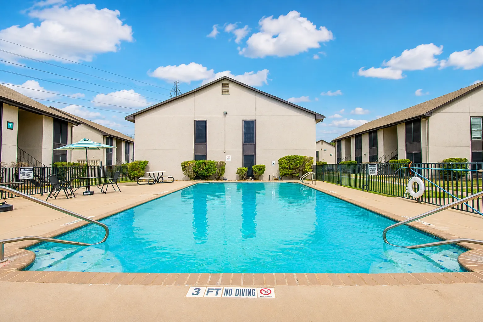 Marigold Apartments — Photo 4