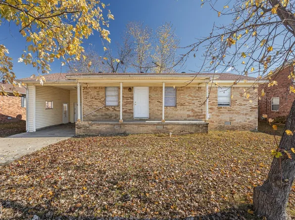 609 N 12th St, Paragould, AR 72450