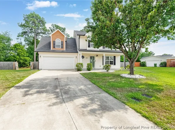 1401 Jockey Ct, Parkton, NC 28371