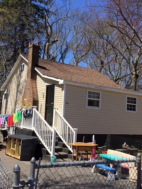 1st image of 14 Hickory St