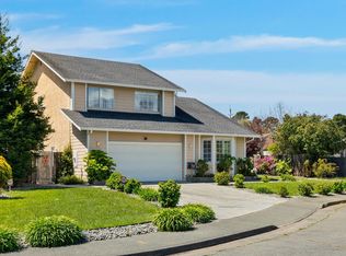 1620 Franklin Ct, Crescent City, CA 95531