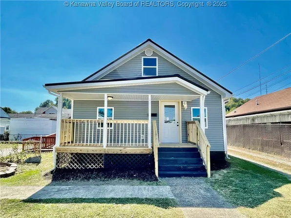 2911 6th Ave, Huntington, WV 25702