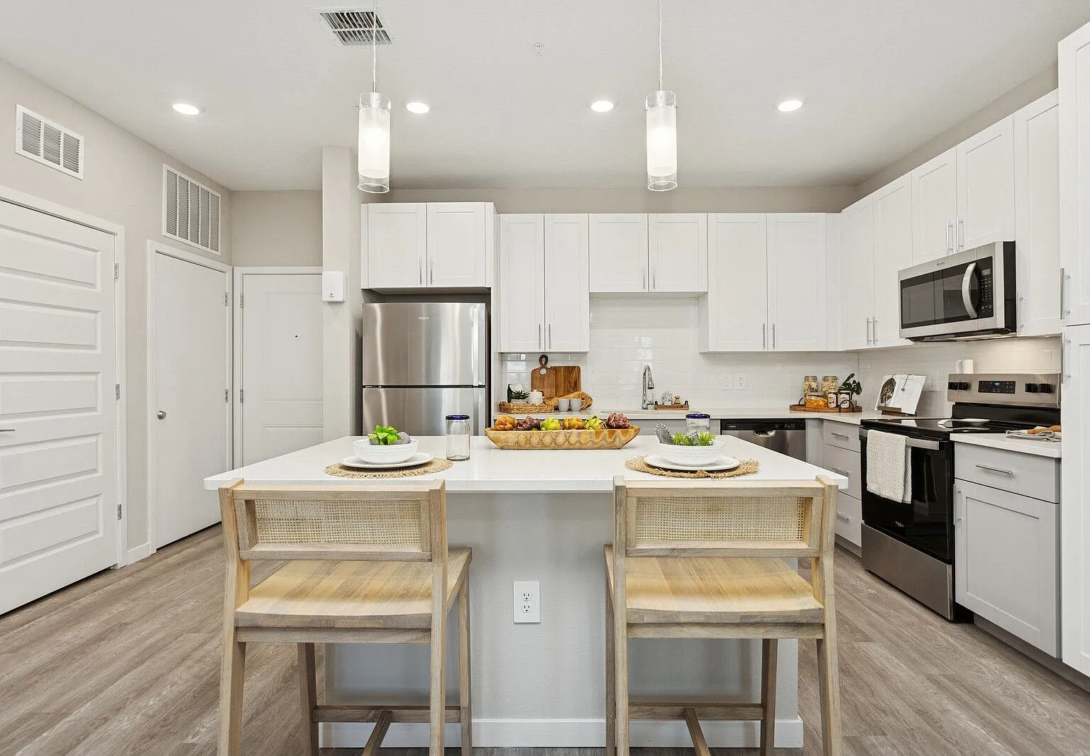 Ascend Angeline — Photo 2