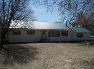1733 Parkerville Rd, Council Grove, KS 66846