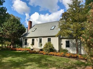 830 Bay Rd, Amherst, MA 01002