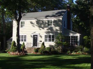 44 Jackson Ave, Chatham, NJ 07928