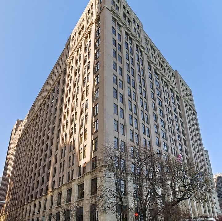 1st image of 680 N Lake Shore Dr APT 1502