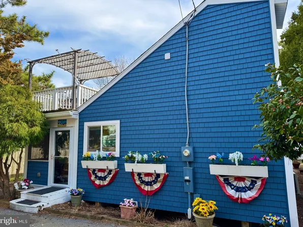 102 West St, Dewey Beach, DE 19971