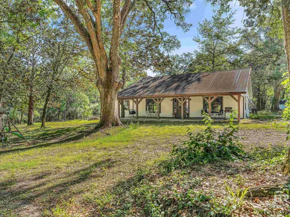 17155 Old Brady Rd, Bay Minette, AL 36507