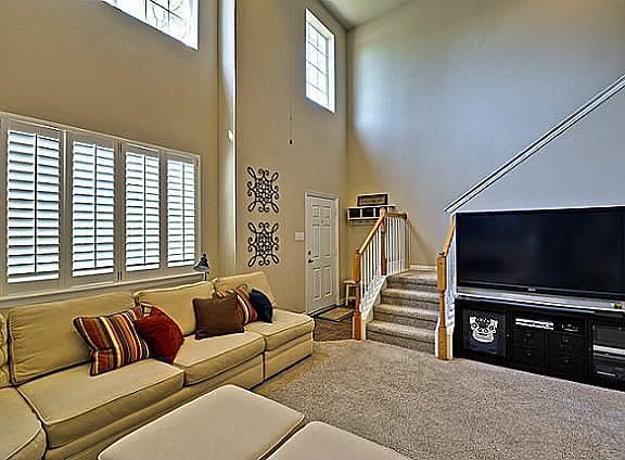 4th image of 2621 Durango Ridge Dr