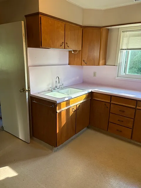 1 bed, $2,300 — Photo 3