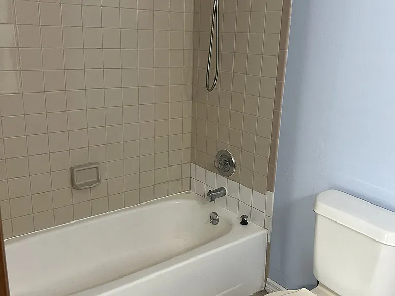 1137 Indiana Ave — Photo 12
