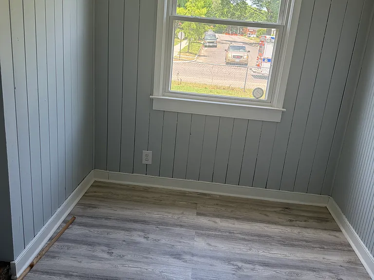 3625 Chapel Dr — Photo 10