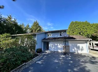 18083 21a Ave #1A, Surrey, BC V3Z 9V7