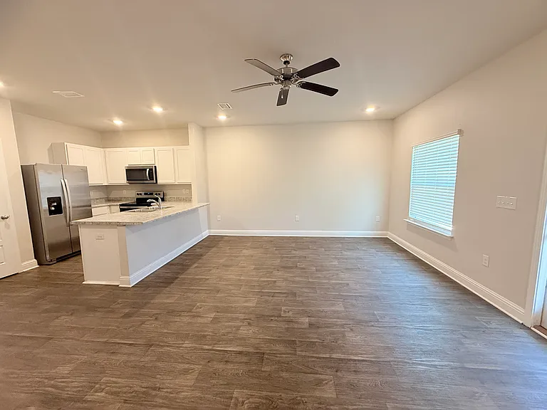 25806 Pollard Rd #52 — Photo 4