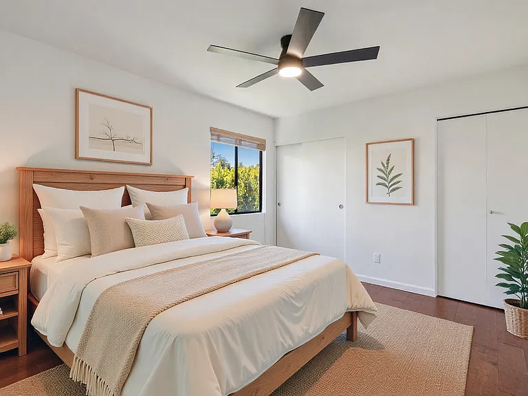 4215 Balcony Dr — Photo 25