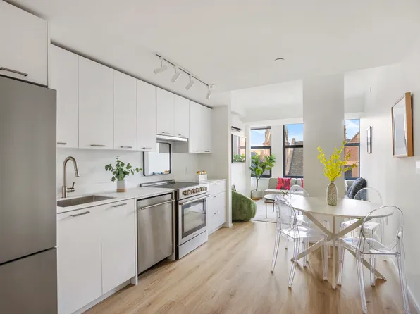 955 Sterling Place image 2 of 14