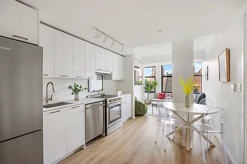 955 Sterling Pl #413 Photo 1