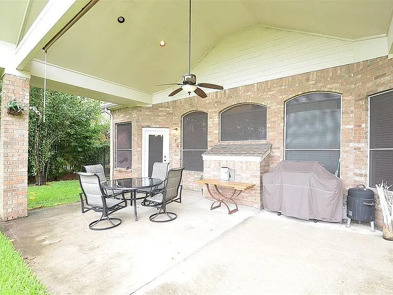 1306 Ventura Canyon Dr — Photo 36