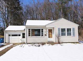 1235 Craft Ave, Kalamazoo, MI 49048