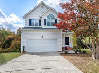 1901 Shadow Glen Dr, Raleigh, NC 27604