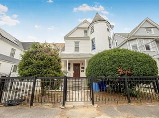 38 Carroll St, Yonkers, NY 10705