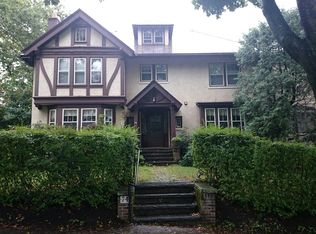 74 Willard Rd, Brookline, MA 02445